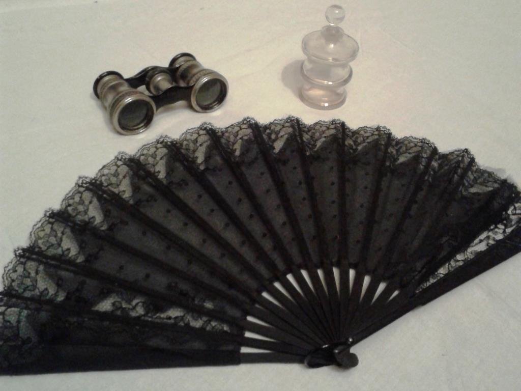 Ladies' Vanity Lot, Guerlan Perfume Bottle: Victorian Fan and Mother of Pearl Opera Glasses Condition vg/g
