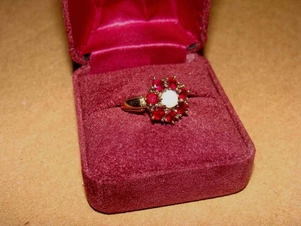 Vintage 14K Gold Garnet and Opal Ring (1 of 4)