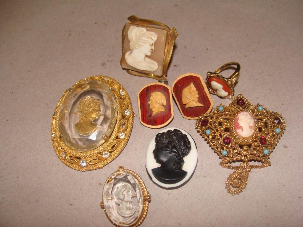 Mixed Cameo Jewelry Lot (1 of 4)