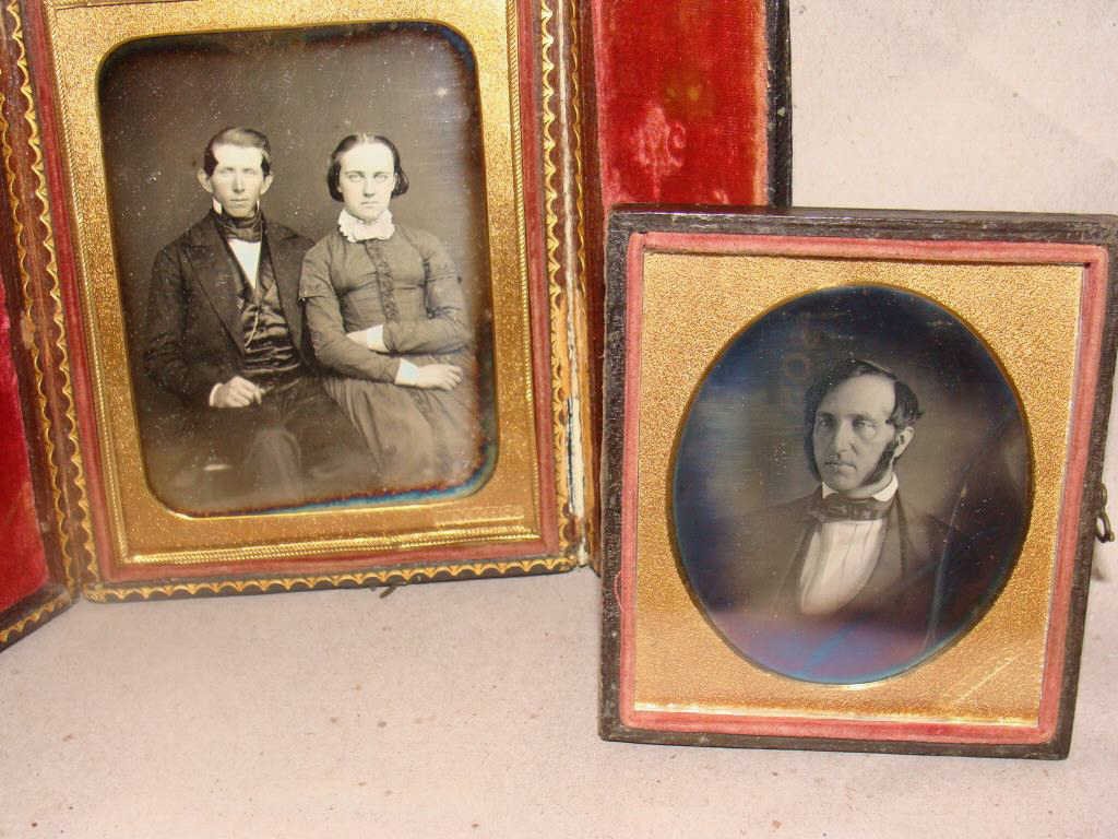 Lot of 2 Antique Meyer Daguerreotypes In Cases (1 of 3)