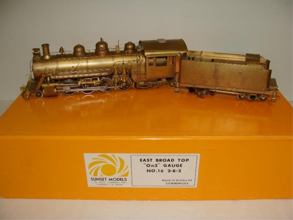 Sunset Models Train On3 #16 2-8-2 (1 of 1)