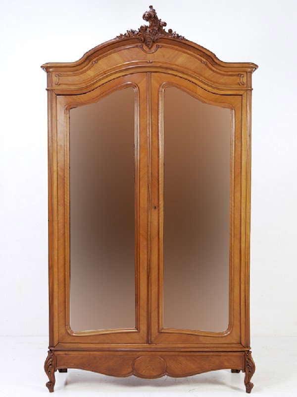A LOUIS XV WALNUT ARMOIRE France, Nineteenth Centur: A LOUIS XV WALNUT ARMOIRE France, Nineteenth Century 99 x 55 x 18 inches