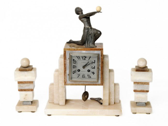 A THREE PIECE ROUGE MARBLE MANTLE CLOCK SET Ninetee: A THREE PIECE ROUGE MARBLE MANTLE CLOCK SET Nineteenth Century Clock 17 x 12 x 5 in; Accents 9 x 4 x 3 in