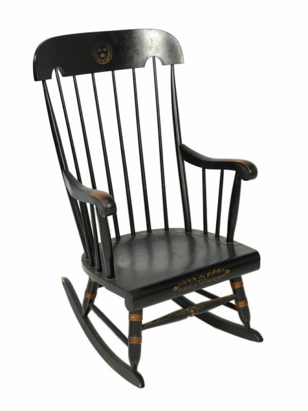 AN EARLY AMERICAN STYLE ROCKING CHAIR: AN EARLY AMERICAN STYLE ROCKING CHAIR 41 x 23 1/2 x 29 inches