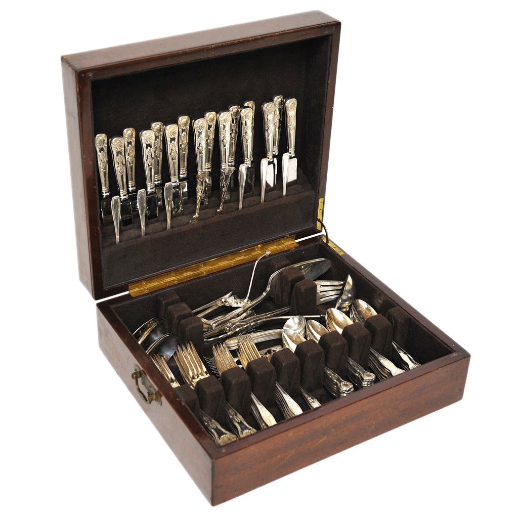 A SET OF SILVERPLATE SERVING PIECES 120 pieces: A SET OF SILVERPLATE SERVING PIECES marked "© Wallace Silversmiths E.P. Korea" 1987; electroplate; discontinued; actual dates of production: 1987-2000 includes: 2 pierced table spoons 2 cake servers