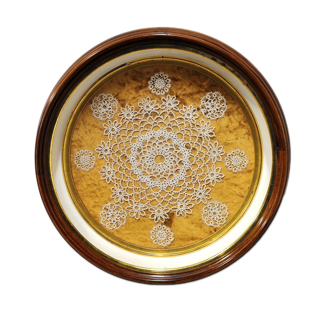 AN AMERICAN VICTORIAN CIRCULAR WALNUT SHADOW BOX FE: AN AMERICAN VICTORIAN CIRCULAR WALNUT SHADOW BOX FEATURING CROCHETED DOILIES21 x 21 x 4 1/2 inches