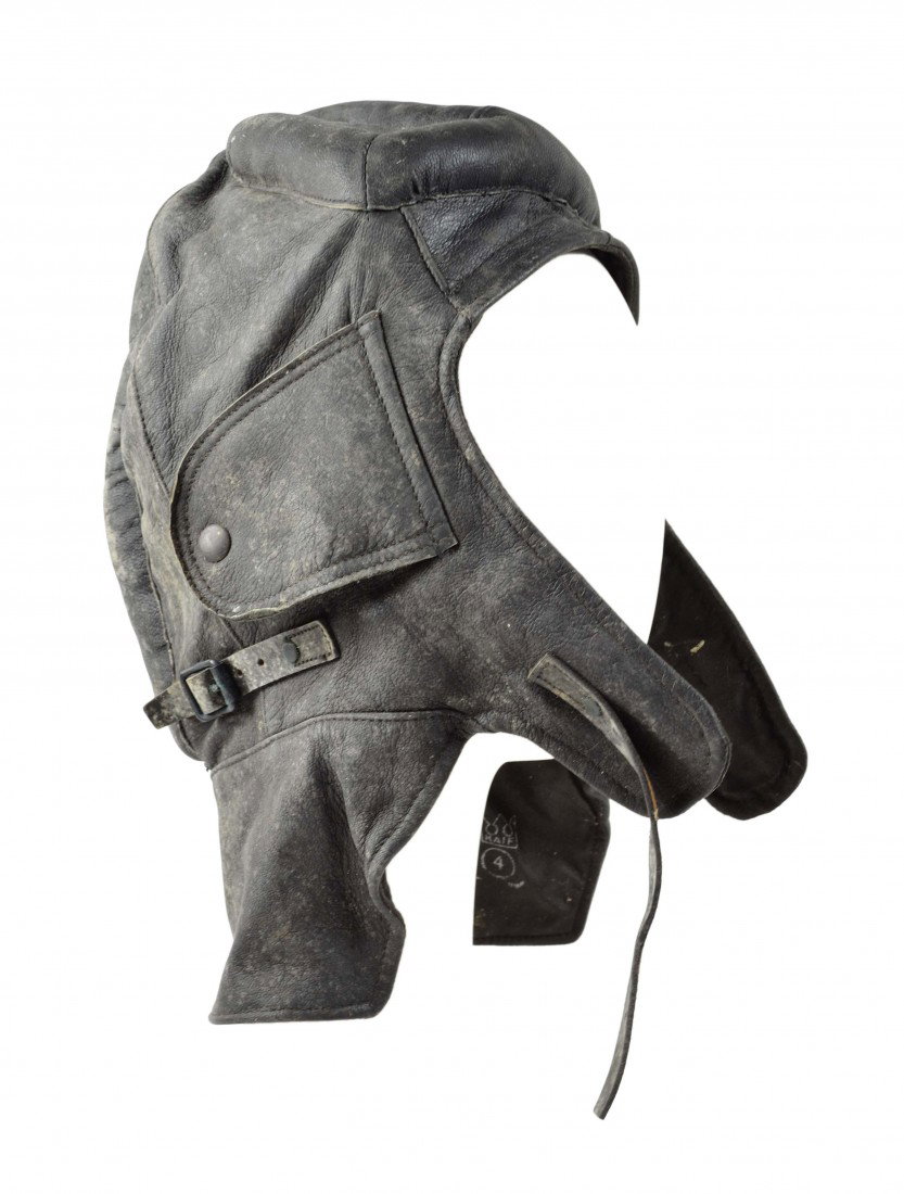 A GERMAN LEATHER PILOT'S HOOD: A GERMAN LEATHER PILOT'S HOOD 13 ½ x 8 x 7 inches