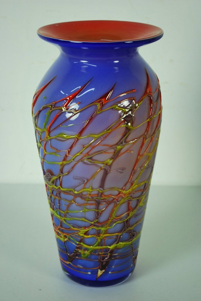 A FRANZ PORCELAIN CO. VASE & A MODERNIST ART GLASS : The large peacock vase is by the notable Franz Co. The glass vase appears to be unsigned. 15-1/2 X 7 X 7 inches