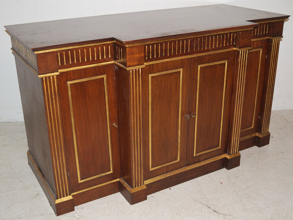 A GRAIN PAINTED & PARCEL GILT NEO-CLASSICAL STYLE : A GRAIN PAINTED & PARCEL GILT NEO-CLASSICAL STYLE CREDENZA 36 x 62 ½ x 29 ½ inches