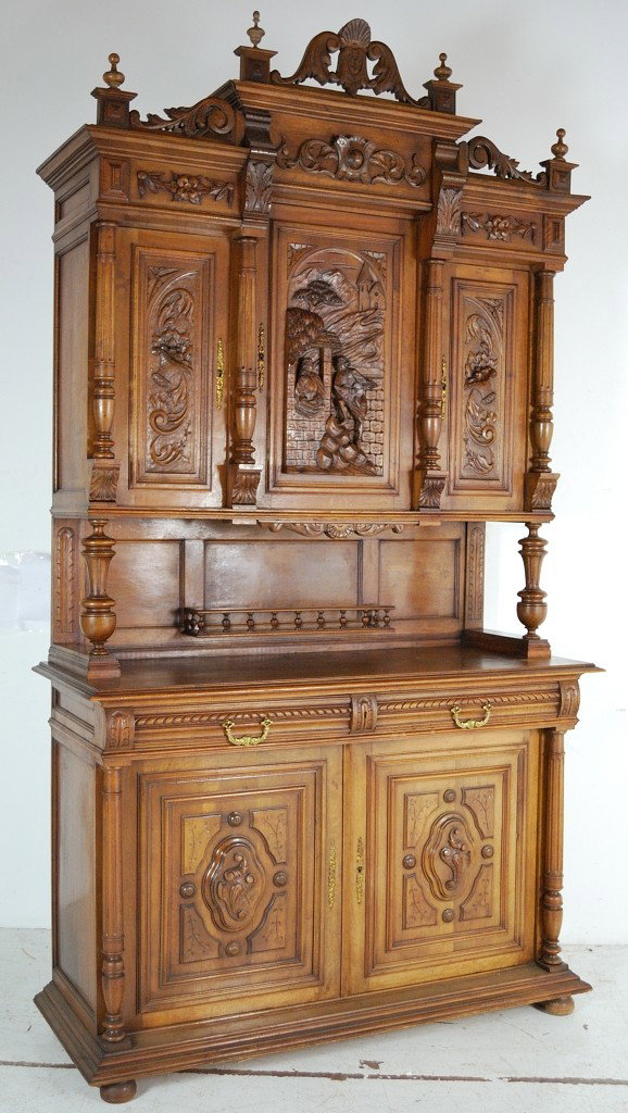 A HENRI II STYLE CARVED WALNUT BUFFET: A HENRI II STYLE CARVED WALNUT BUFFET 100 X 55 X 21 inches