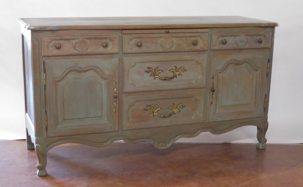 A DECORATIVE PAINTED LOUIS XV STYLE BUFFET: A DECORATIVE PAINTED LOUIS XV STYLE BUFFET 32 X 56 X 21 inches