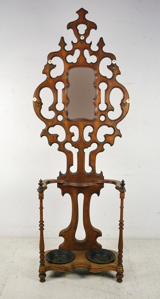 AN ANTIQUE VICTORIAN WALNUT HALL TREE: AN ANTIQUE VICTORIAN WALNUT HALL TREE 85 x 31 x 13 inches