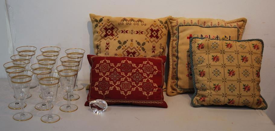 A GROUP OF MISCELLANEOUS DECORATIVE OBJECTS: A GROUP OF MISCELLANEOUS DECORATIVE OBJECTS Consisting of pillows, stemware, a small paperweight (by Steuben), etc. 7 x 3½ x 3½ inches