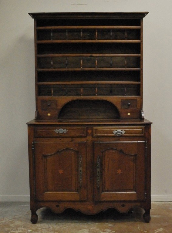 LOUIS XV STYLE BUFFET HUTCH, FRUITWOOD, 18th centu: LOUIS XV STYLE BUFFET HUTCH, FRUITWOOD, 18th century, 82½ x 48 x 23 inches
