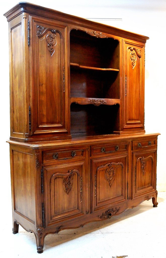 LOUIS XV STYLE WALNUT BUFFET: LOUIS XV STYLE WALNUT BUFFET 89 x 23½ x 22 inches