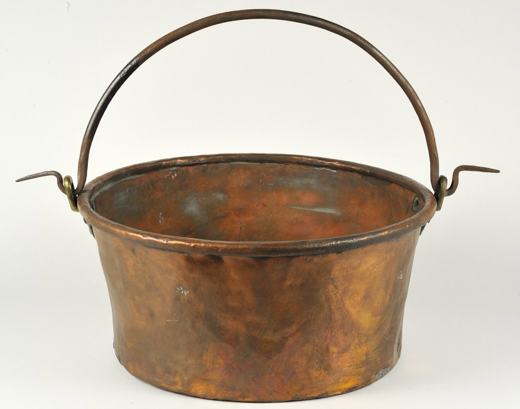 A LARGE SOLID COPPER BOWL CAULDRON: A LARGE SOLID COPPER BOWL CAULDRON 19½ x 20 x 20 inches