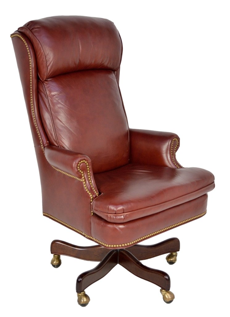 271 HANCOCK & MOORE SWIVELING LEATHER EXECUTIVE CHAIR