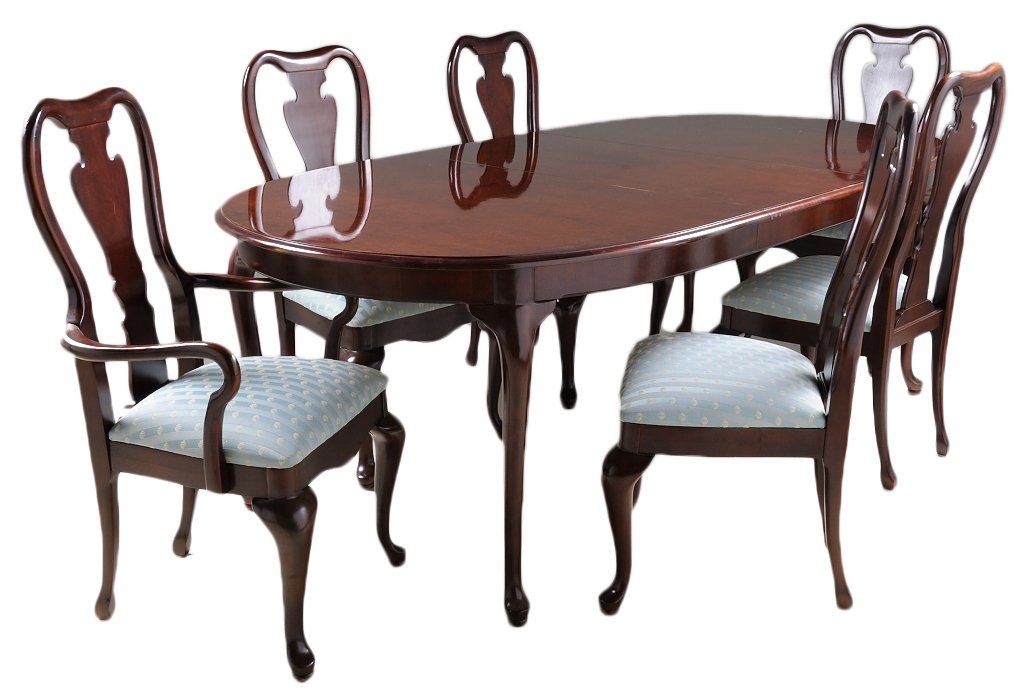 THOMASVILLE SOLID CHERRY DINING GROUP