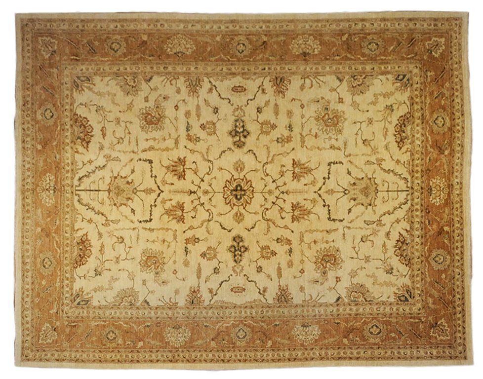 A FINE PAKISTANI OUSHAH RUG PAKISTAN, 20th CENTURY: A FINE PAKISTANI OUSHAH RUG PAKISTAN, 20th CENTURY This opulent antique-finish design is cleverly articulated to suggest the design of antique Turkish Oushak rugs. The oversized design is in a subdued