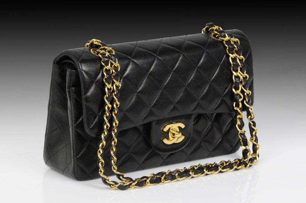 CHANEL HAND BAG (SMALL FLAP) #4812163 Very good co: CHANEL HAND BAG (SMALL FLAP) #4812163 Double strand leather and gold chain strap which can be used as a handbag or shoulder bag. Very good condition. Original box. 5 1/2 x 9 x 2 1/2 inches (13.9 x 22.