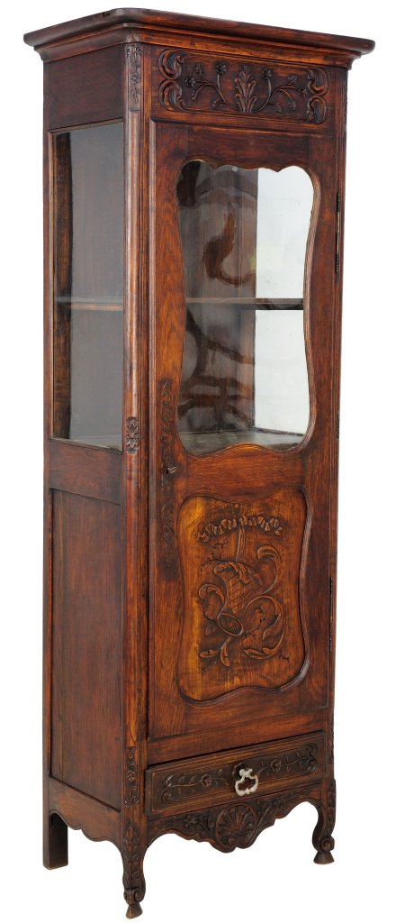 LOUIS XV STYLE SINGLE DOOR ARMOIRE: LOUIS XV STYLE SINGLE DOOR ARMOIRE 19th Century, France This single door oak carved armoire has an inverted stepped cornice, a scrolling acanthus carved frieze, featuring three glazed sides for displa
