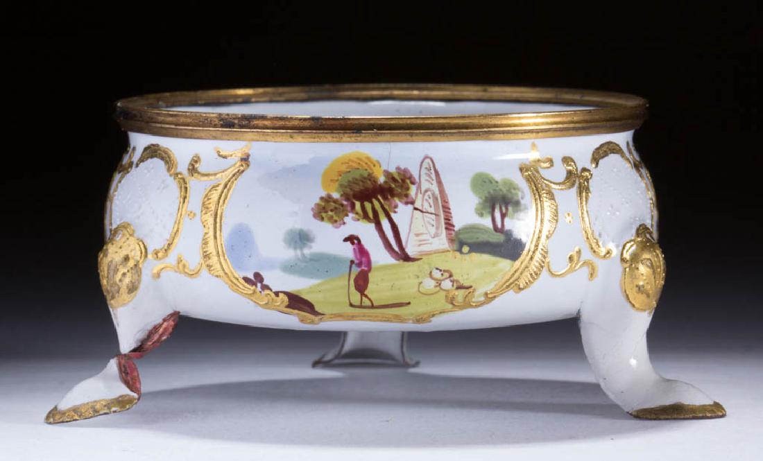 BATTERSEA / BILSTON ENAMELED OPEN SALT (1 of 4)