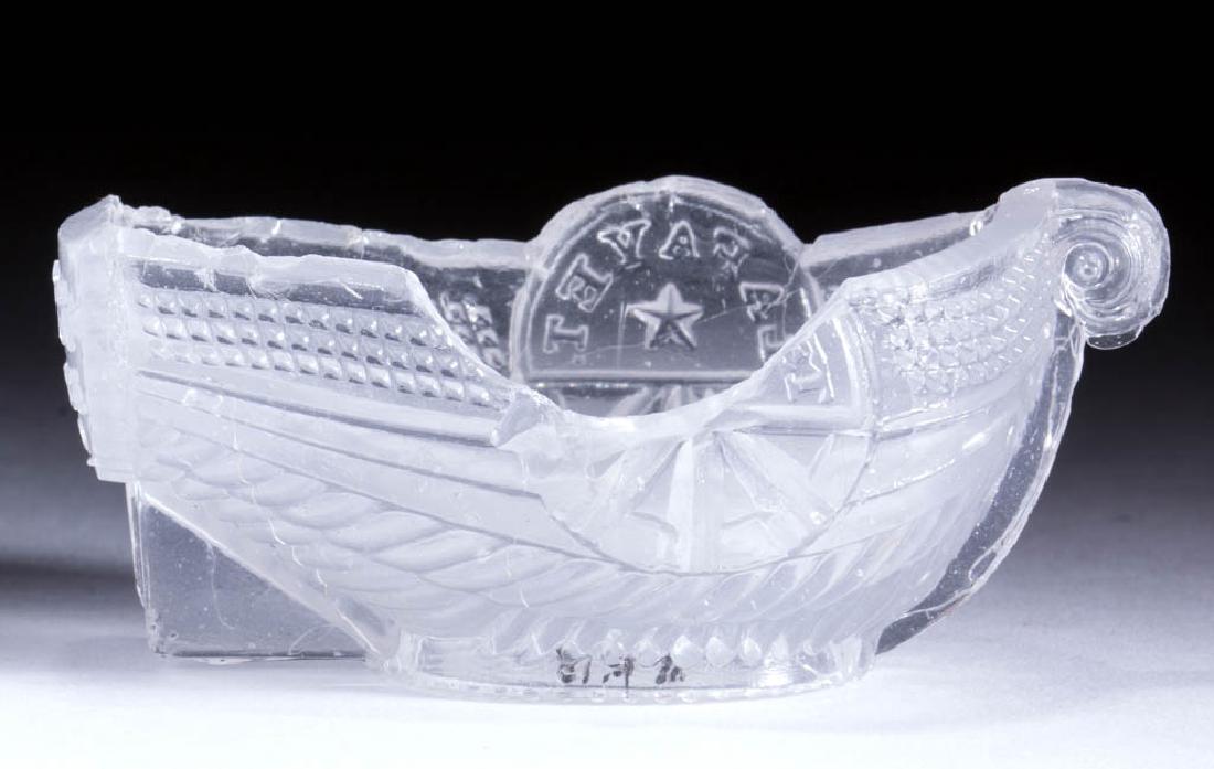 BT-4D "LAFAYET" STEAMBOAT PRESSED OPEN SALT (1 of 1)