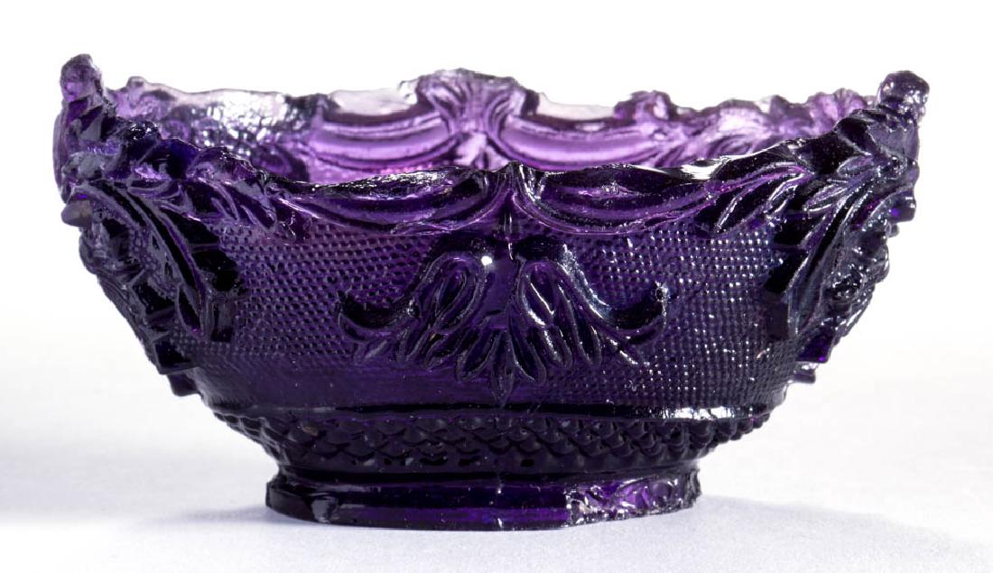 OL-3 VARIANT OVAL PRESSED OPEN SALT (1 of 1)