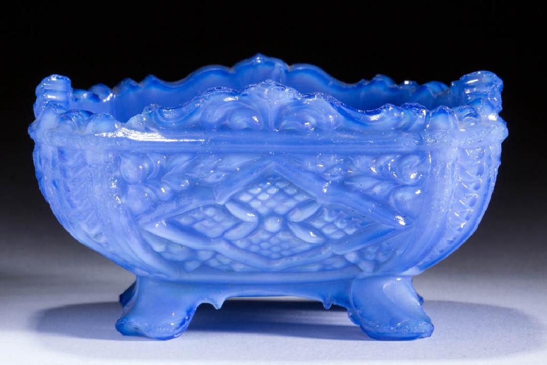 OP-17 OVAL PEDESTAL PRESSED OPEN SALT (1 of 1)