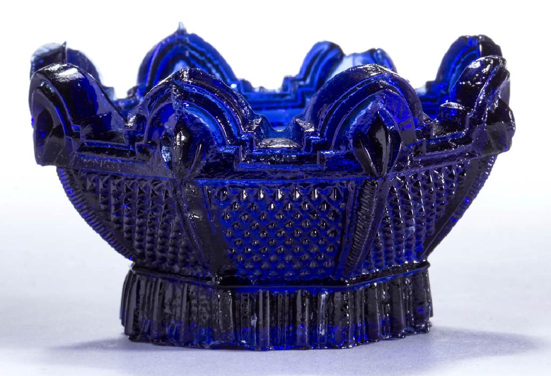 OR-6 VARIANT OCTAGON ROUND PRESSED OPEN SALT (1 of 2)