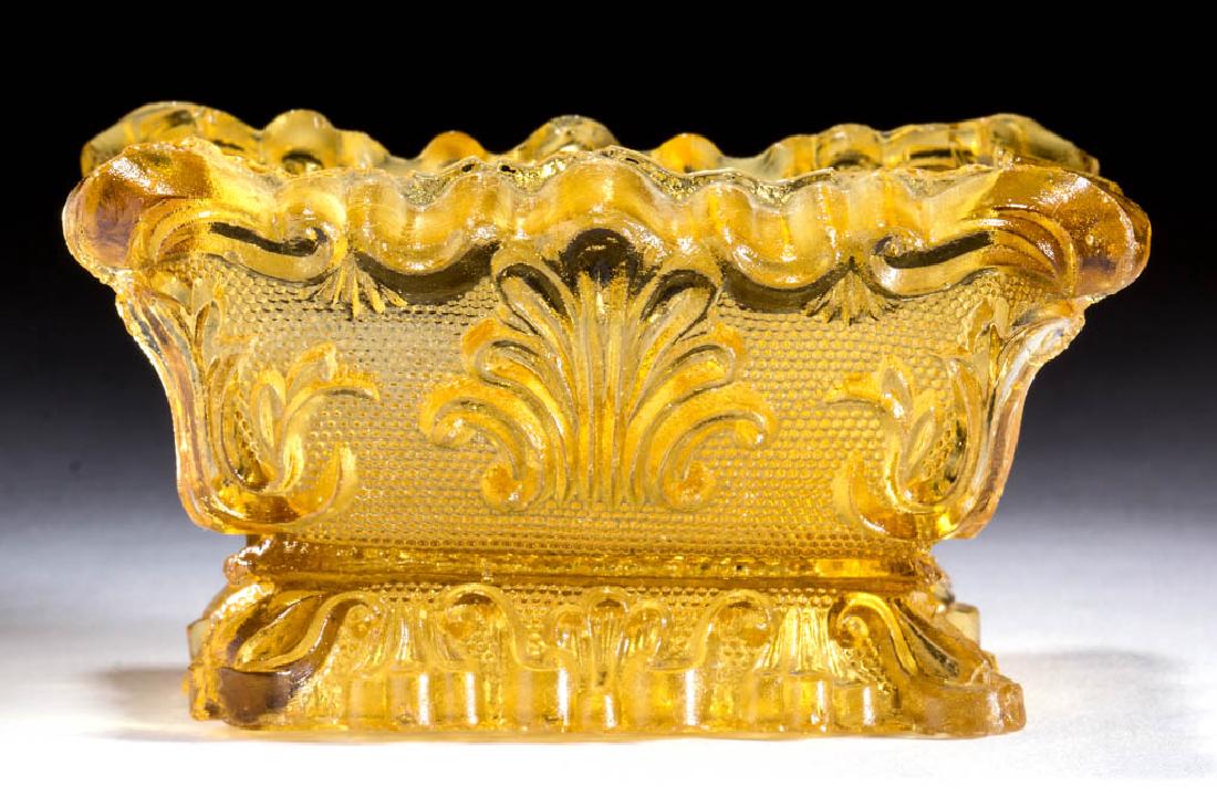 SL-2 SHELL PRESSED OPEN SALT (1 of 1)