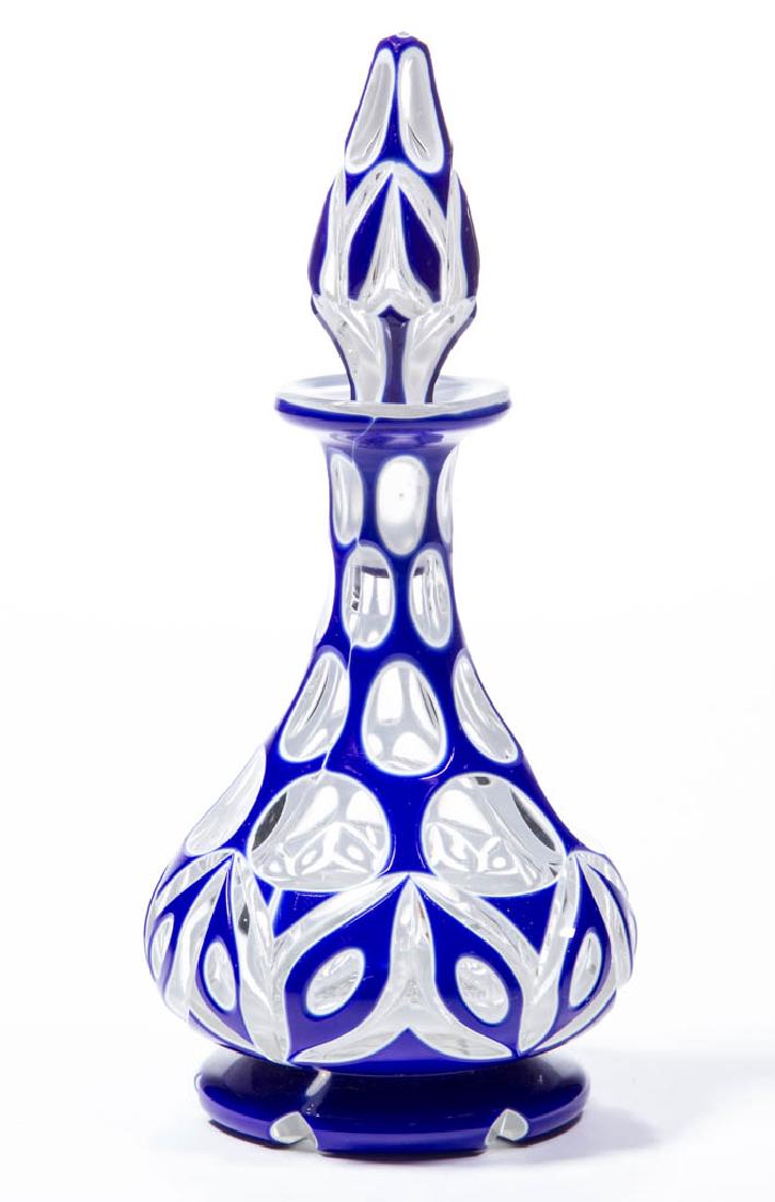 CUT DOUBLE OVERLAY PUNTY AND LEAF COLOGNE / PERFUME (1 of 1)