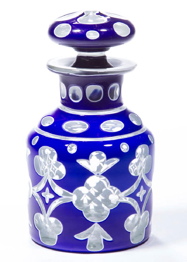 CUT DOUBLE OVERLAY QUATREFOIL AND TREFOIL CHAIN COLOGNE (1 of 1)