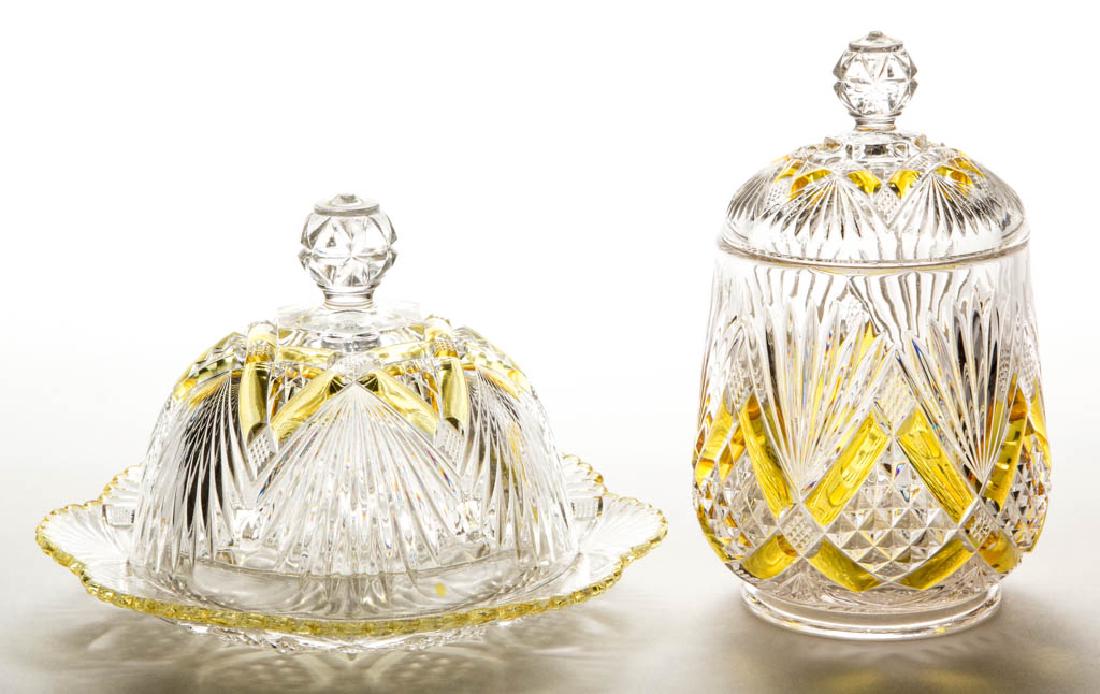 CHAMPION (OMN) - AMBER-STAINED TABLE ARTICLES, LOT OF (1 of 1)