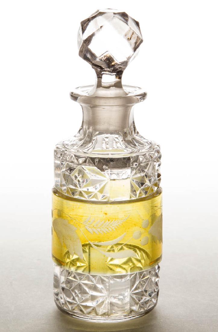 DAISY IN SQUARE - AMBER-STAINED COLOGNE BOTTLE (1 of 1)