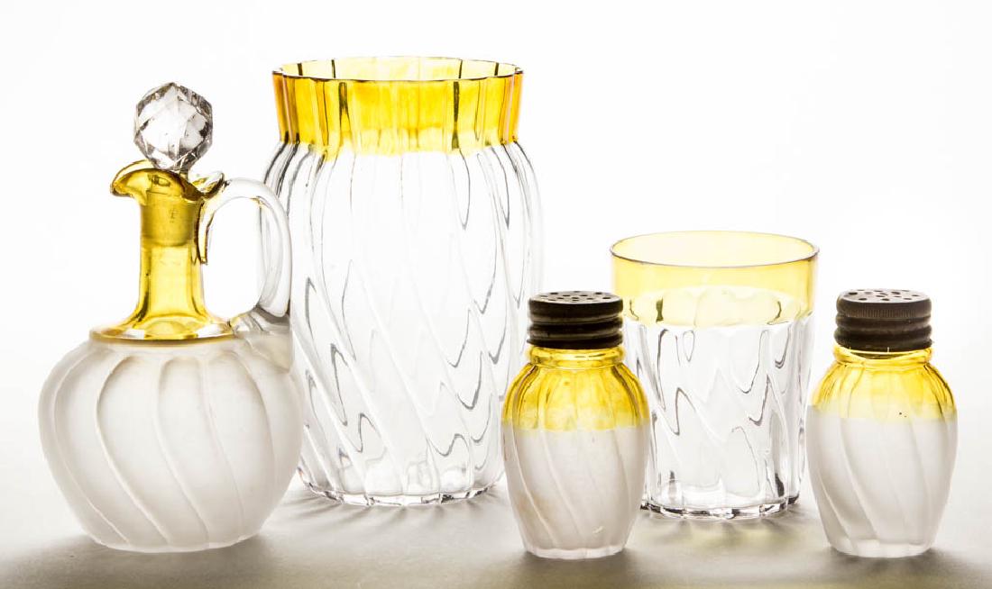 HOBBS NO. 326 / SWIRL - AMBER-STAINED ARTICLES, LOT OF (1 of 1)