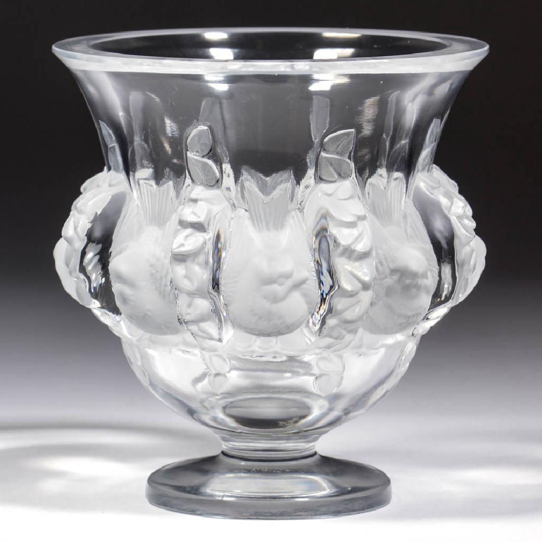 LALIQUE DAMPIERRE VASE (1 of 2)