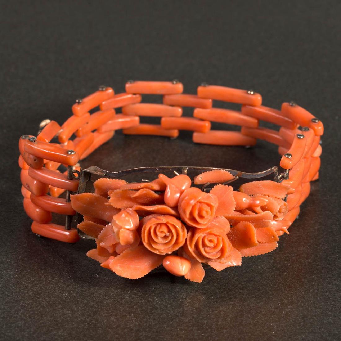 ANTIQUE LADY'S 10K GOLD AND CARVED CORAL BRACELET (1 of 1)