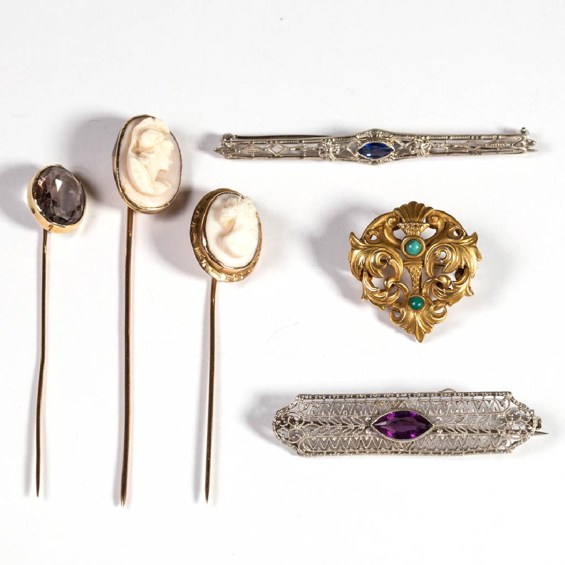 ANTIQUE AND VINTAGE 10K AND 14K GOLD JEWELRY PINS, LOT (1 of 1)