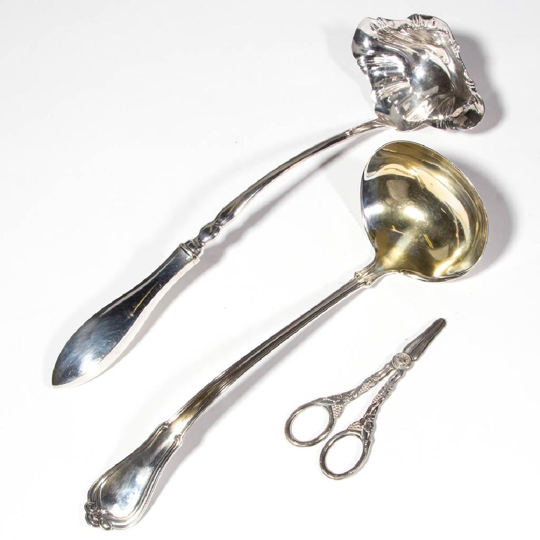 ASSORTED STERLING AND SILVER-PLATED PUNCH LADLES, LOT (1 of 1)