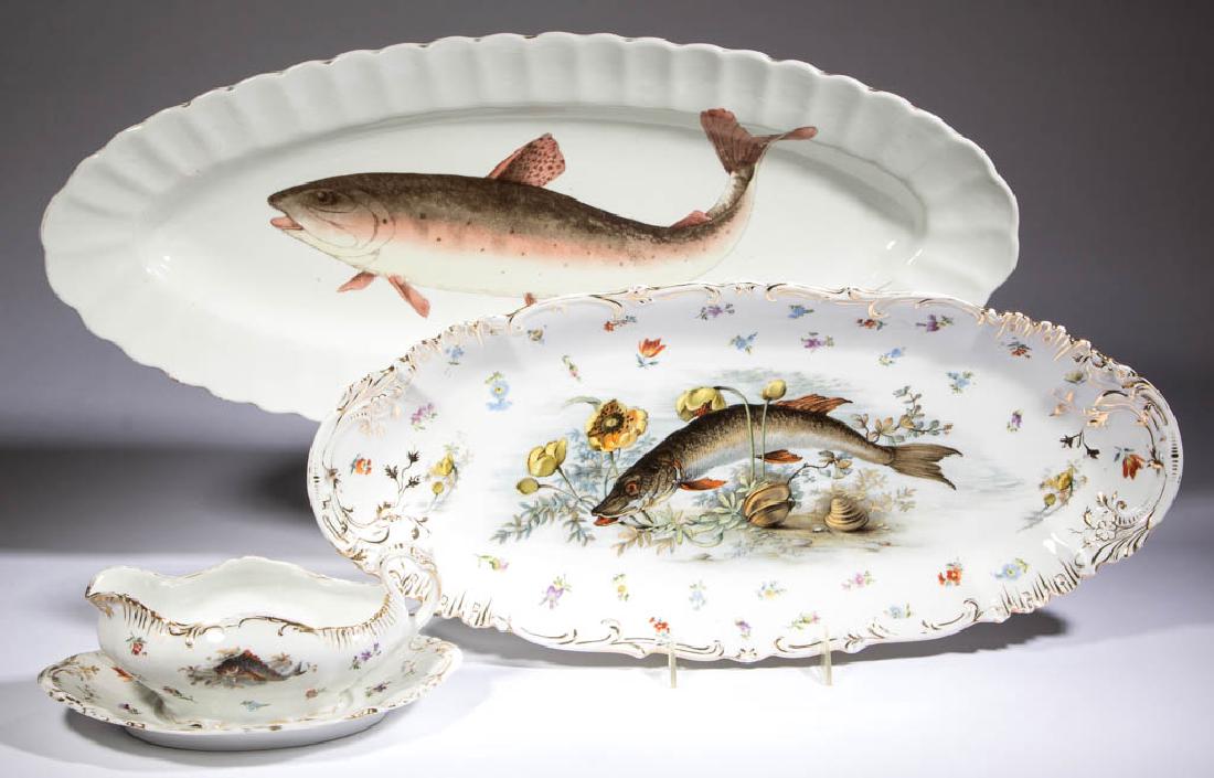 CONTINENTAL FISH PORCELAIN TABLE ARTICLES, LOT OF THREE (1 of 1)
