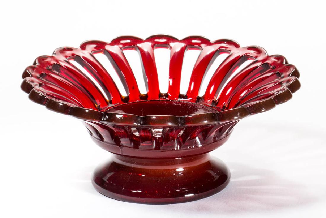 PRESSED OPEN-WORK DISH ON LOW FOOT (1 of 1)