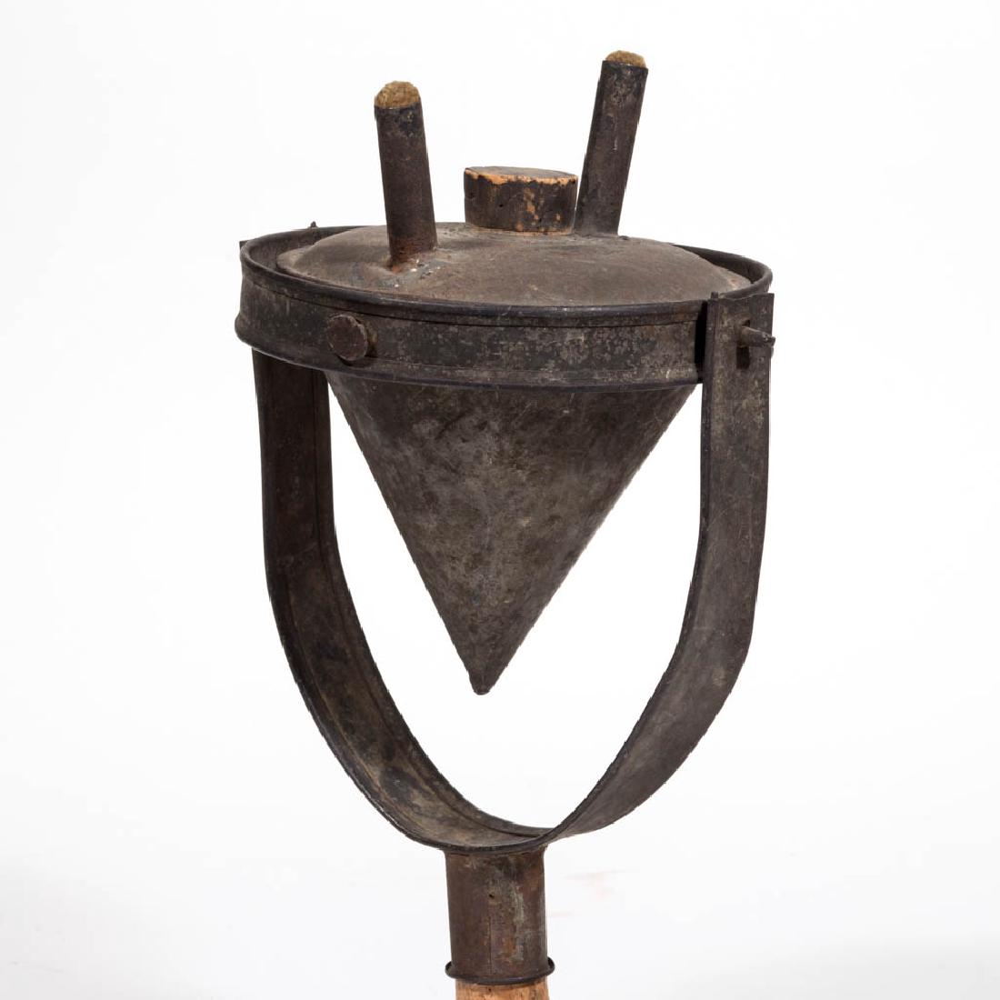 AMERICAN SHEET-IRON / TIN PARADE TORCH (1 of 2)