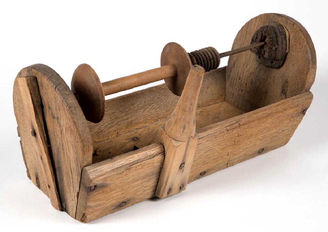 SHENANDOAH VALLEY OF VIRGINIA BOBBIN BOX (1 of 2)