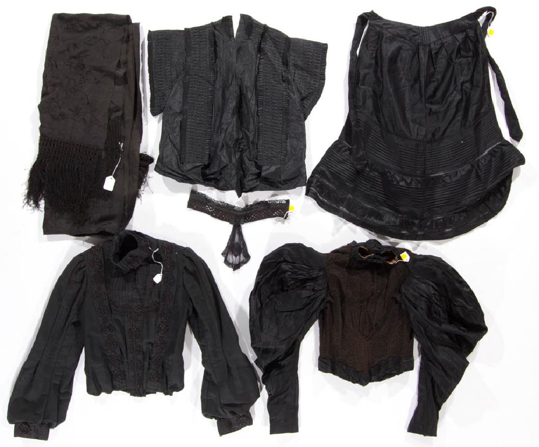 VICTORIAN / EDWARDIAN MOURNING ARTICLES, LOT OF SIX (1 of 7)