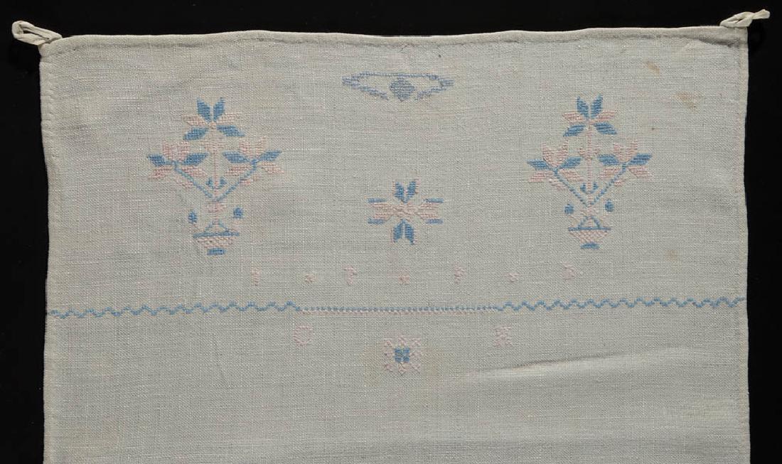 AMERICAN LINEN PLAIN-WEAVE HAND TOWEL / SHOW TOWEL (1 of 3)