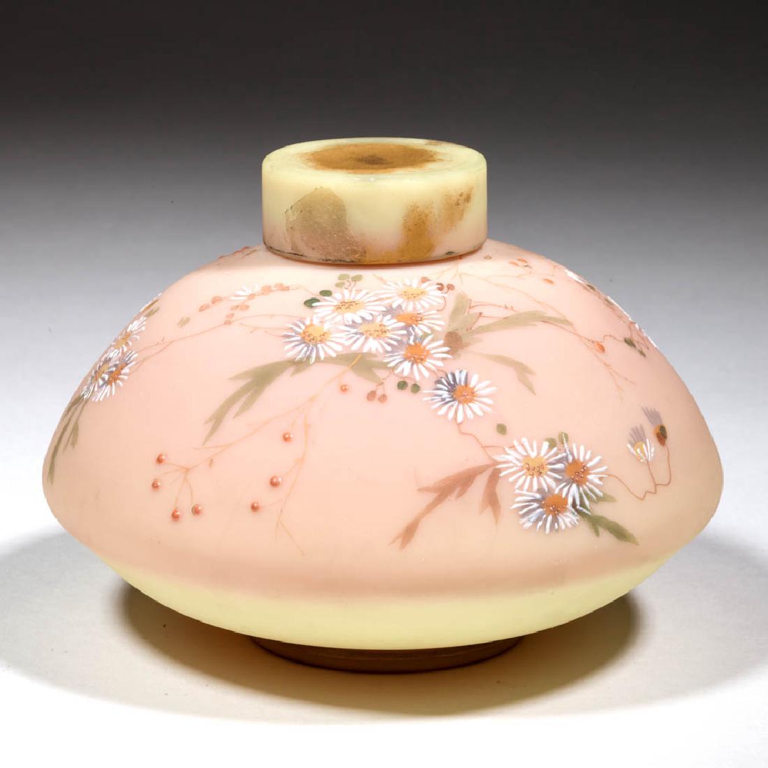 MT. WASHINGTON DECORATED BURMESE COVERED ROSE JAR (1 of 2)