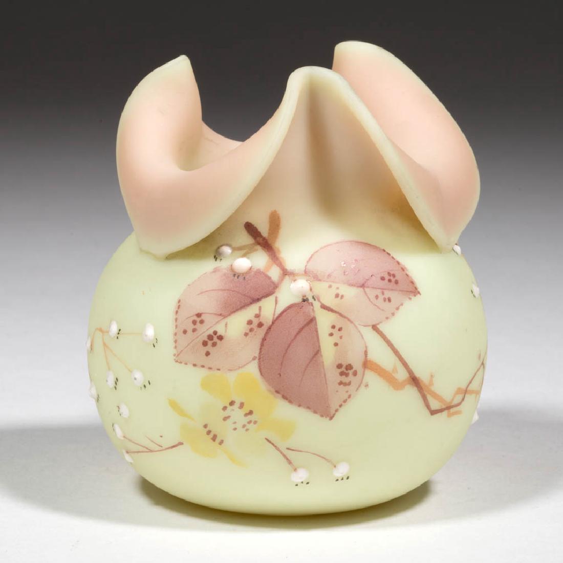 MT. WASHINGTON DECORATED BURMESE VASE (1 of 2)