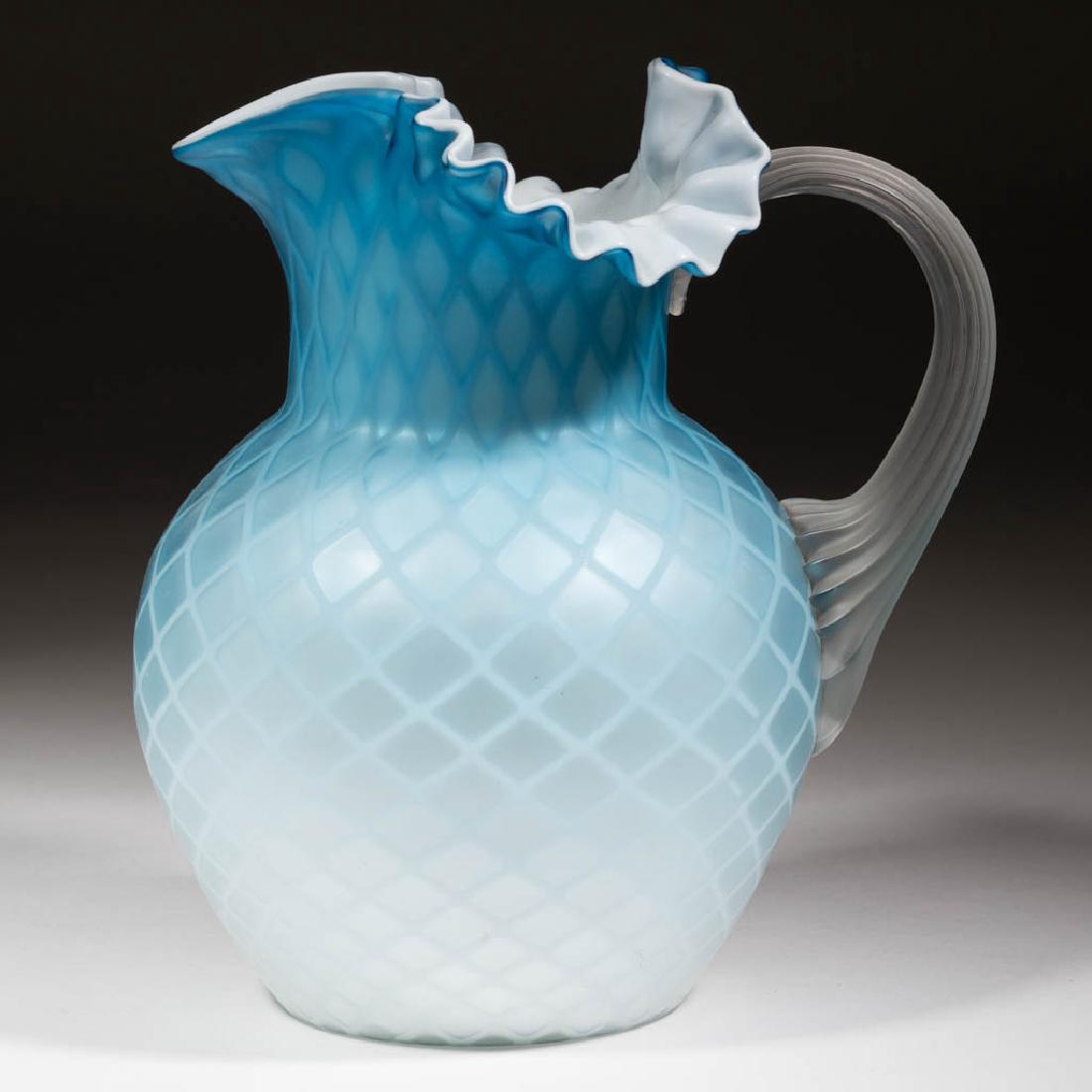 PHOENIX DIAMOND QUILT AIR-TRAP MOTHER-OF-PEARL SATIN (1 of 1)