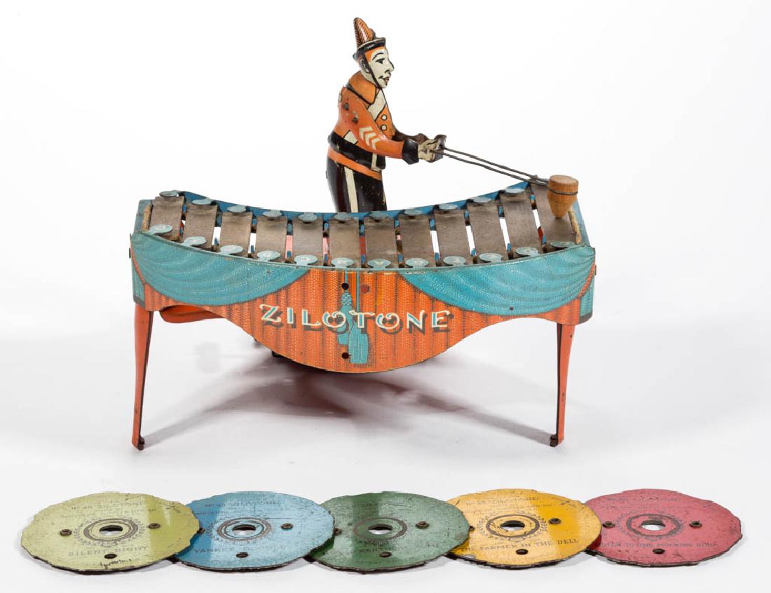 ZILOTONE TIN WIND-UP MUSICAL TOY AND DISCS (1 of 4)